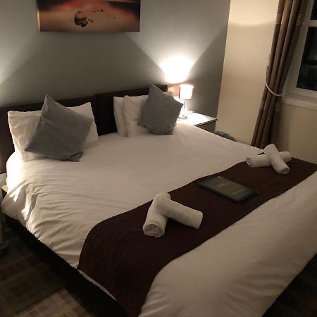 The Anglers Inn بيرث المظهر الخارجي الصورة
